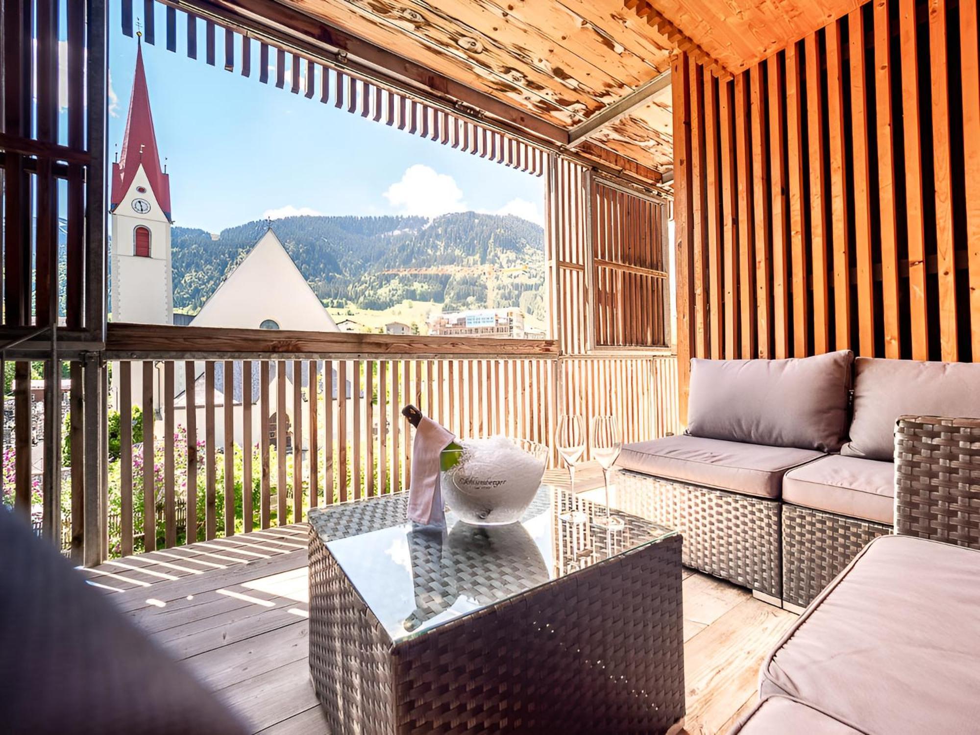 Hotel Krone In Au Au (Vorarlberg) Екстер'єр фото